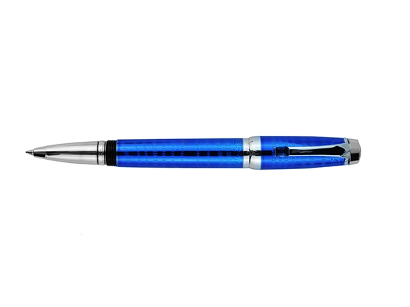 أقلام حبر فاخرة من Hermes وPilot Pen